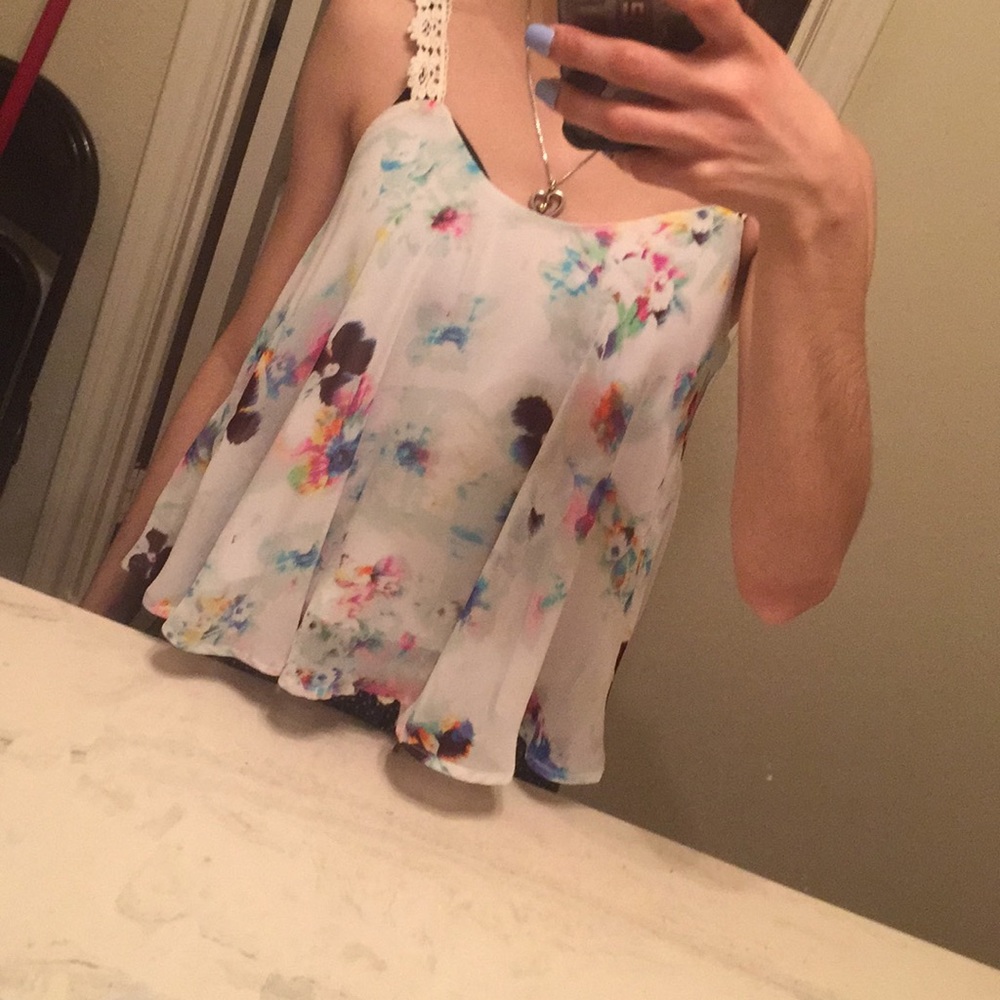 White floral tank top